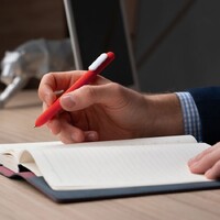 Фото товара Ручка шариковая Swiper Soft Touch, красная с белым