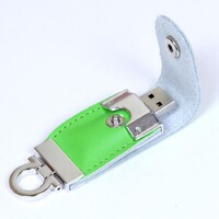 Фото товара USB-флешка на 8 Гб в виде брелка, зеленый